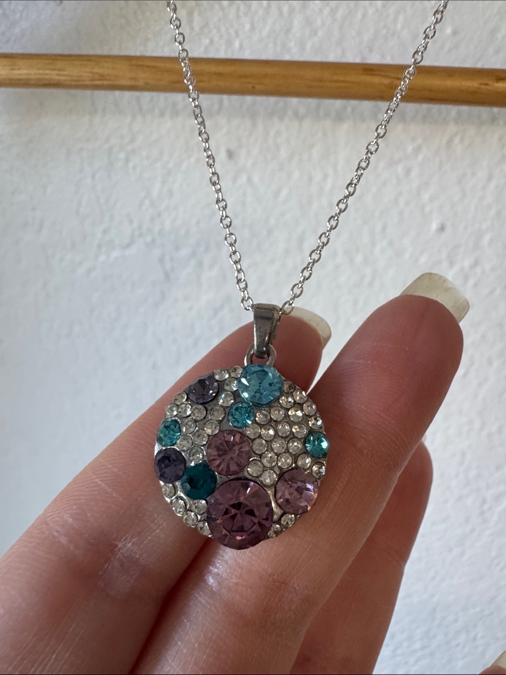 Silver Tone Sparkly Pendant